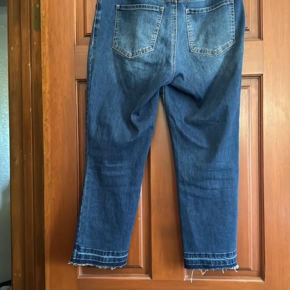 Women’s Royalty Jeans with unfinished hem Size 8 - Picture 2 of 10